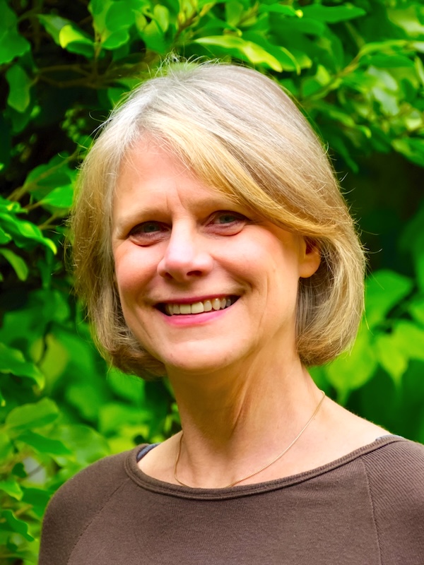 Ruth Brandt Writer and Creative Writing Tutor in Surrey